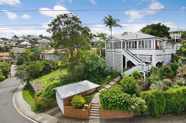 36 Crescent Road, HAMILTON QLD 4007, Hamilton - Thumbnail 3