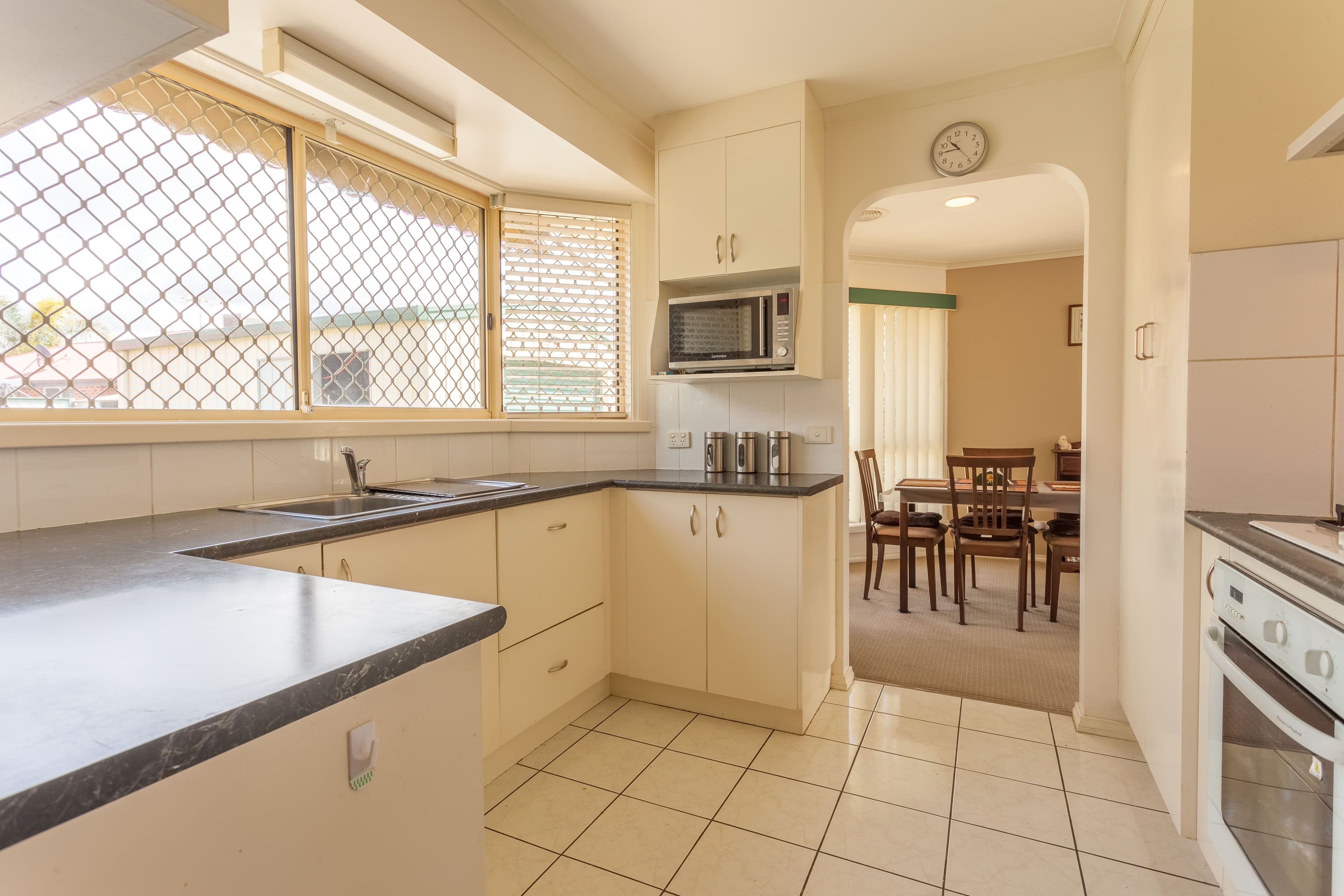 25 Jackling Drive, Lavington NSW 2641, Lavington - Thumbnail 2