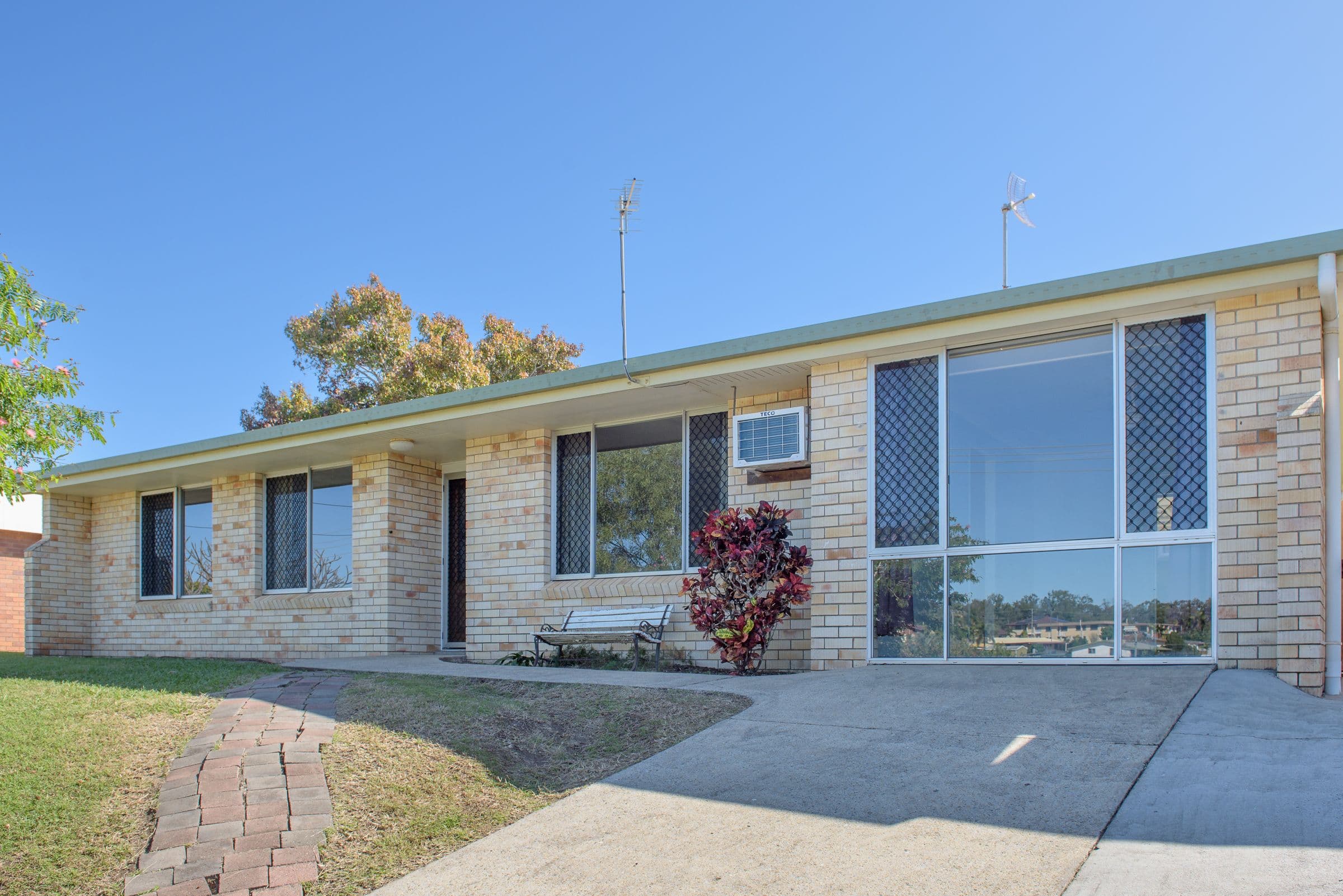 13 Apollo Drive, Clinton QLD 4680, Clinton - Thumbnail 2