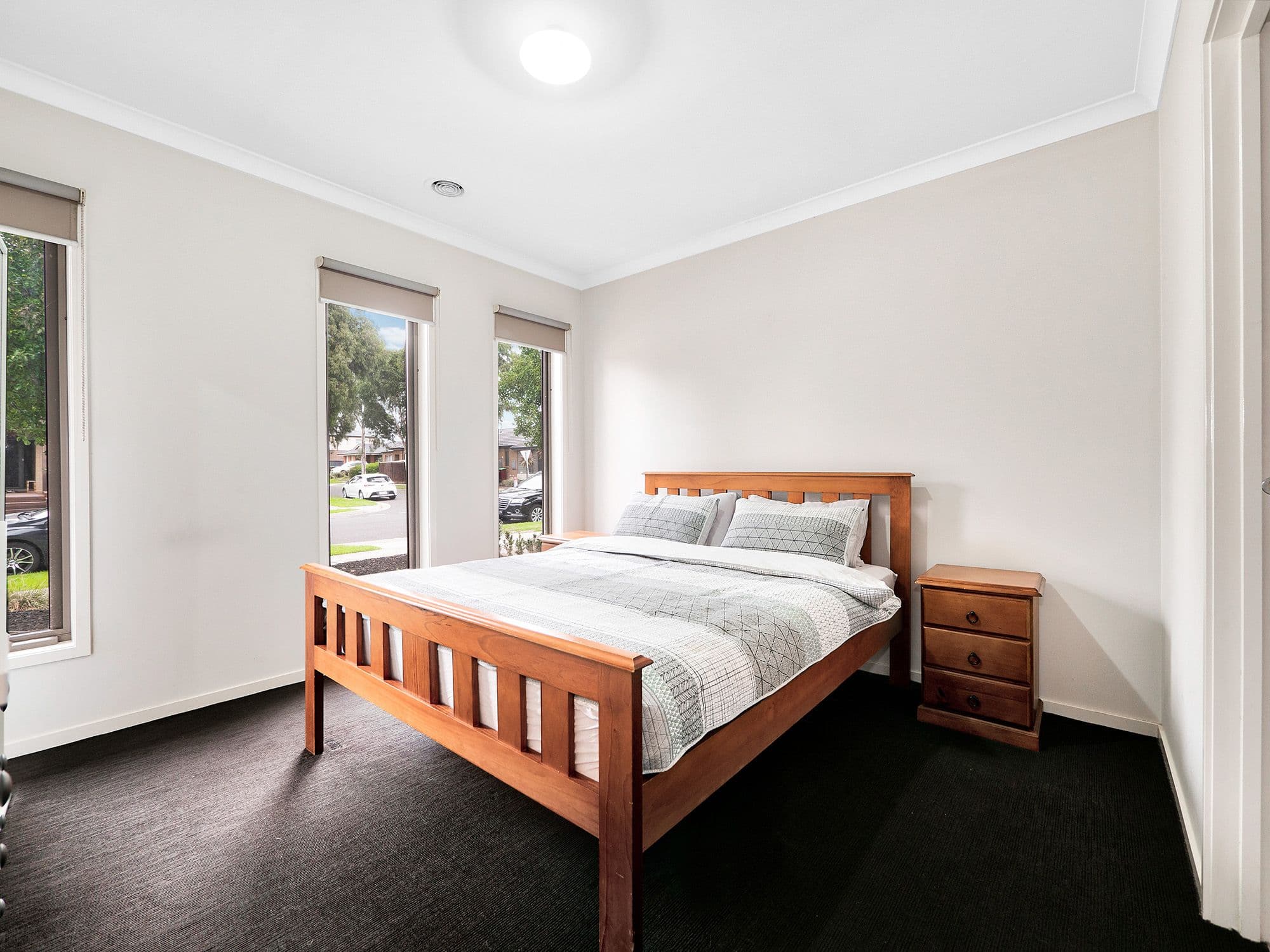 8 Teviot Street, Clyde VIC 3978, Clyde - Thumbnail 4