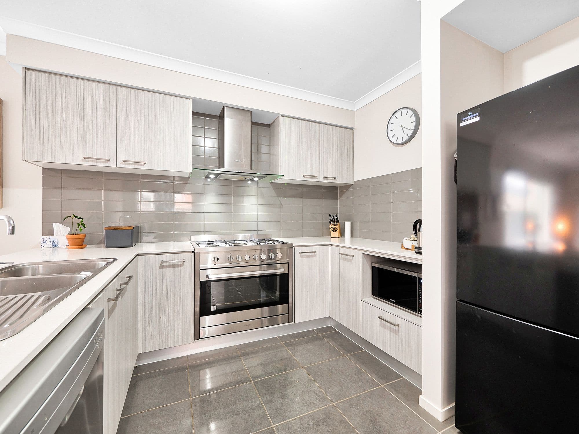 8 Teviot Street, Clyde VIC 3978, Clyde - Thumbnail 8