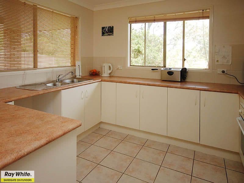 19 Elizabeth Place, BRIGHTON QLD 4017, Brighton - Thumbnail 2