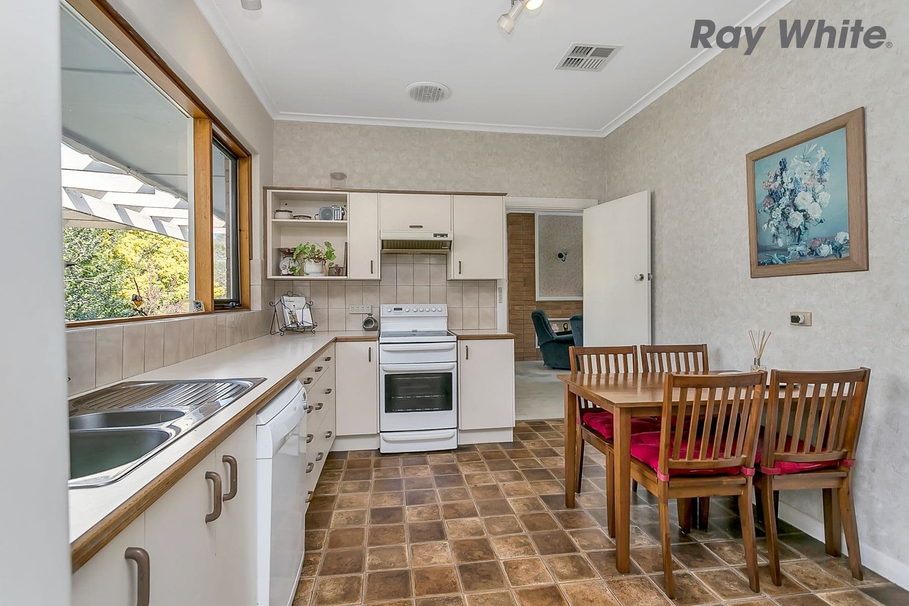 12 Minnow Drive, Glenalta SA 5052, Glenalta - Thumbnail 3