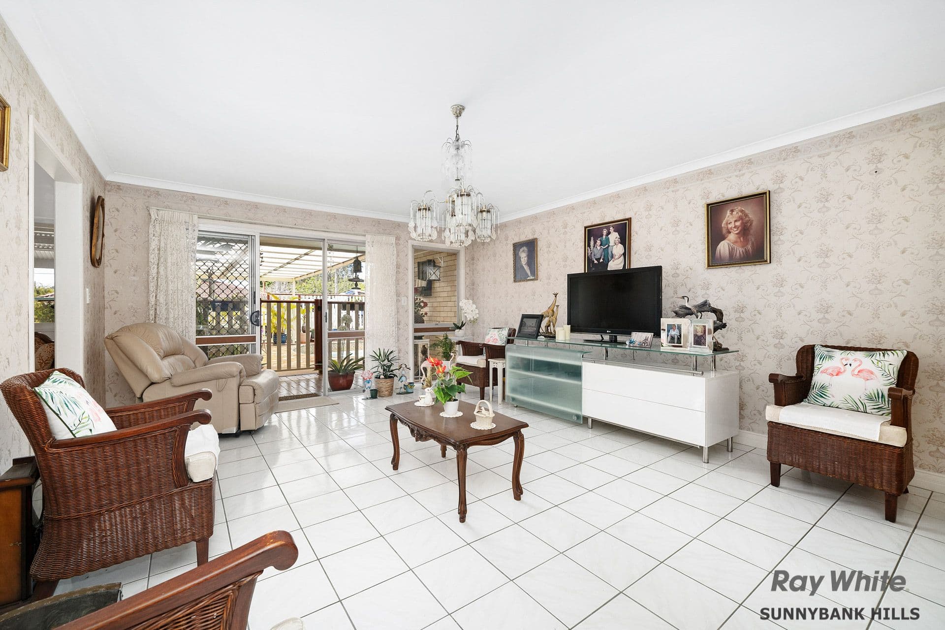 1 Clori Street, Sunnybank Hills QLD 4109, Sunnybank Hills - Thumbnail 3