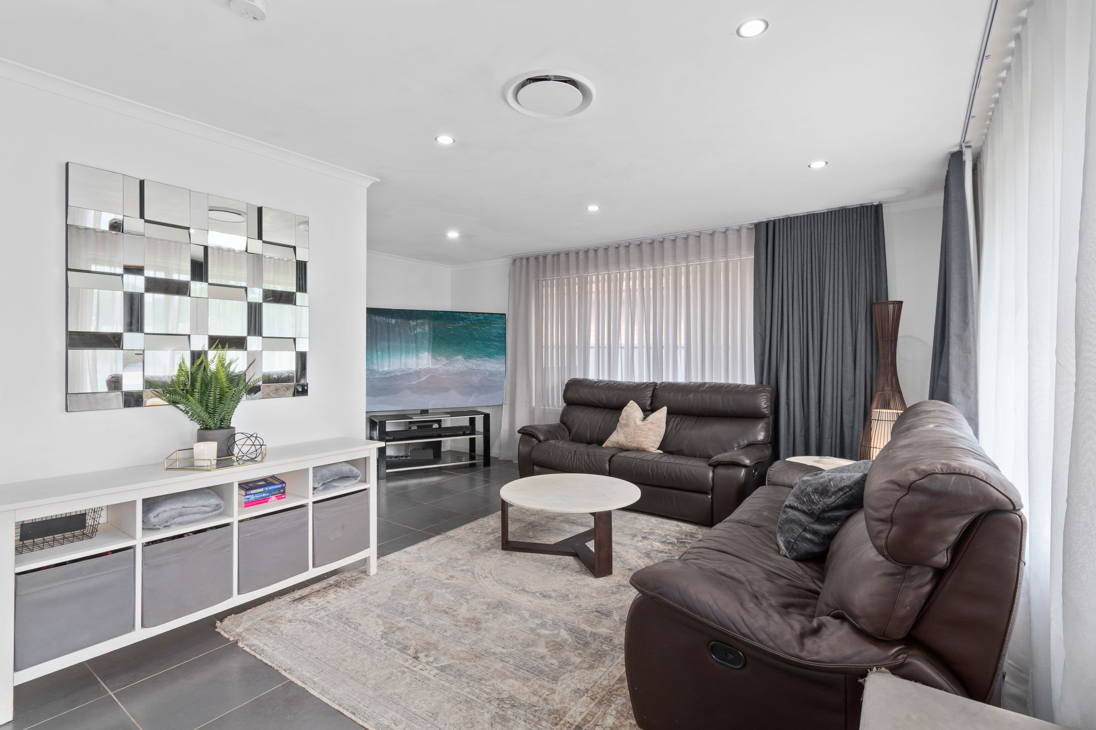 15 Parkdale Avenue, Horsley NSW 2530, Horsley - Thumbnail 2
