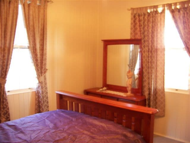 53 Jellicoe Street, MOUNT LOFTY QLD 4350, Mount Lofty - Thumbnail 5