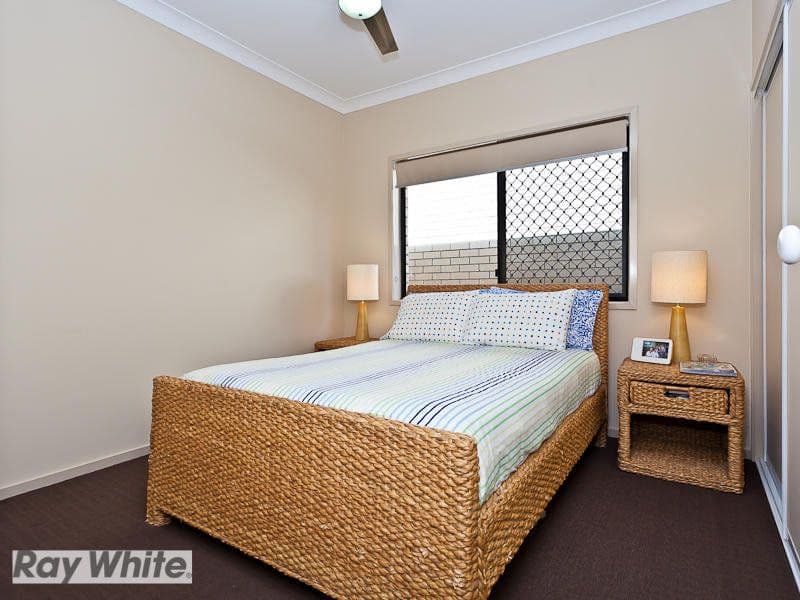 7 Rawlins Crescent, NORTH LAKES QLD 4509, North Lakes - Thumbnail 7