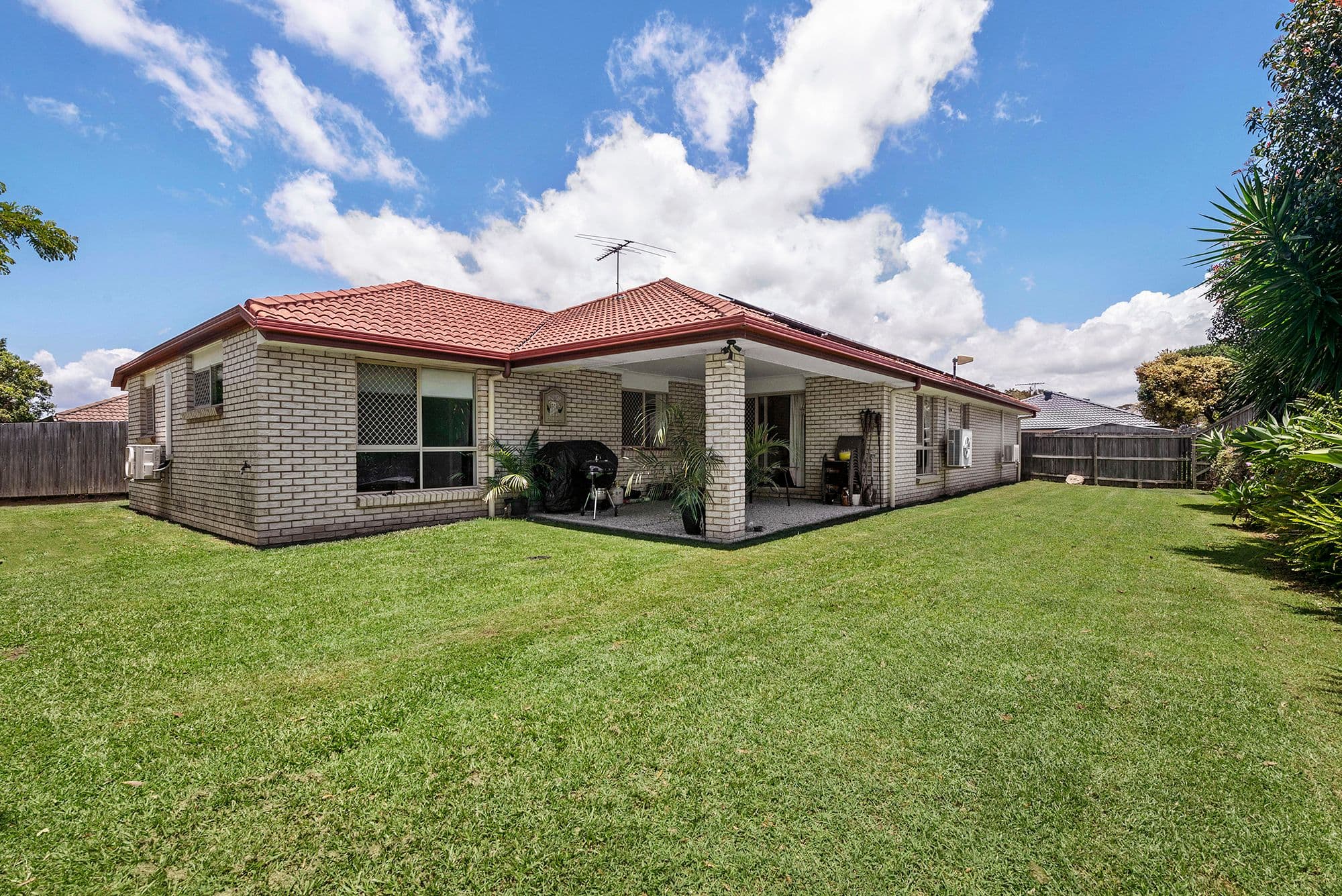 43 Amity Drive, Rothwell QLD 4022, Rothwell - Thumbnail 2
