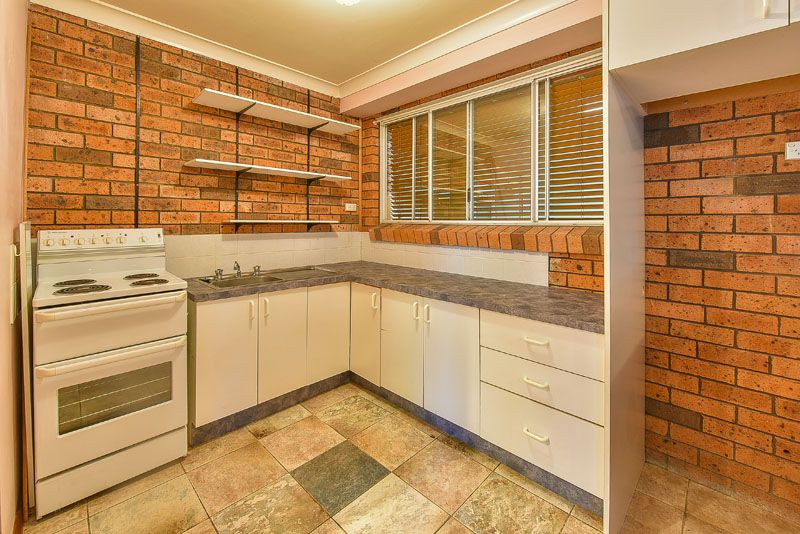 11 Warriewood Road, Woodbine NSW 2560, Woodbine - Thumbnail 7