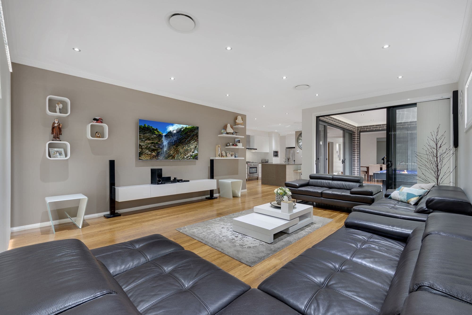 Glenfield NSW 2167, Glenfield - Thumbnail 3
