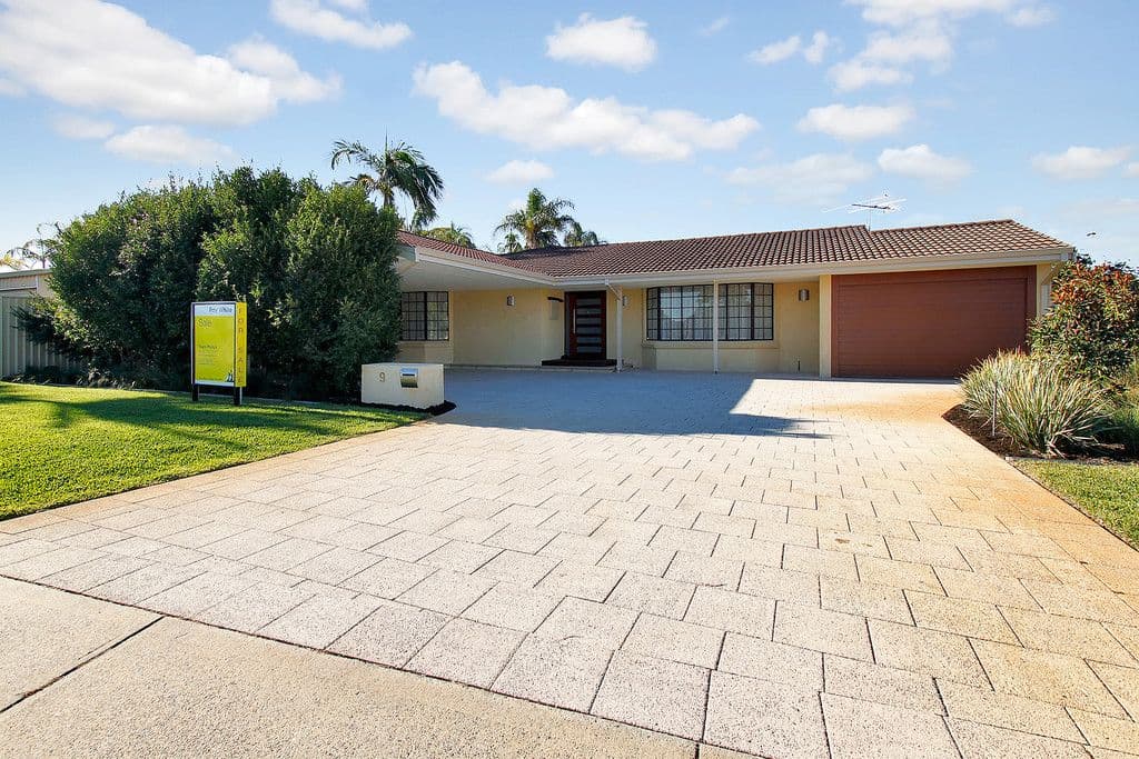 9 Earnshaw Loop, Leeming WA 6149, Leeming - Image 1