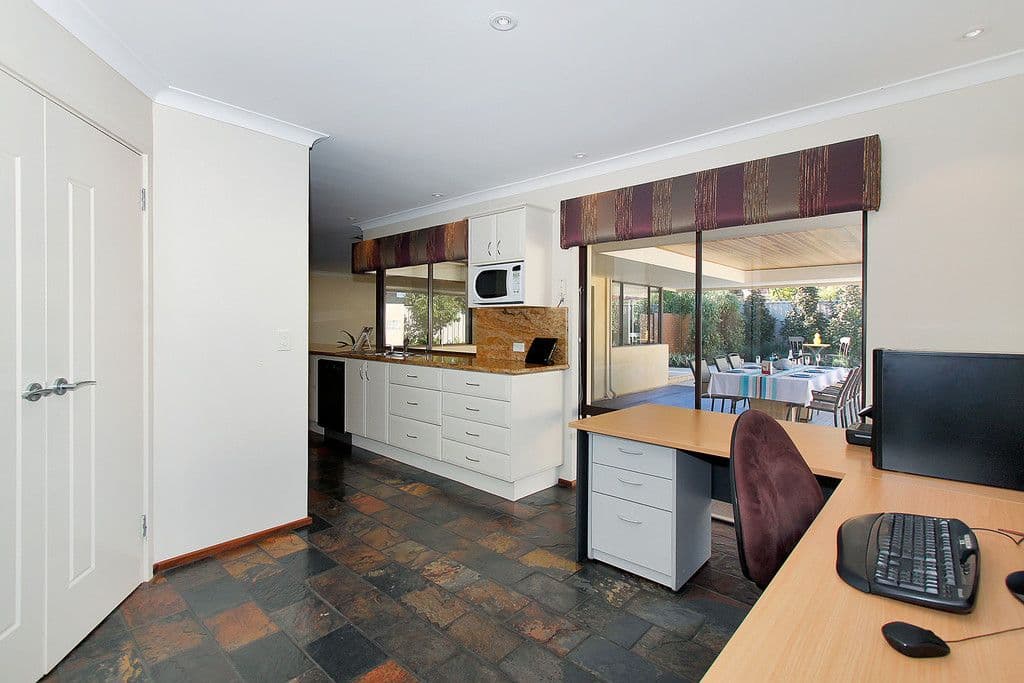 9 Earnshaw Loop, Leeming WA 6149, Leeming - Thumbnail 7