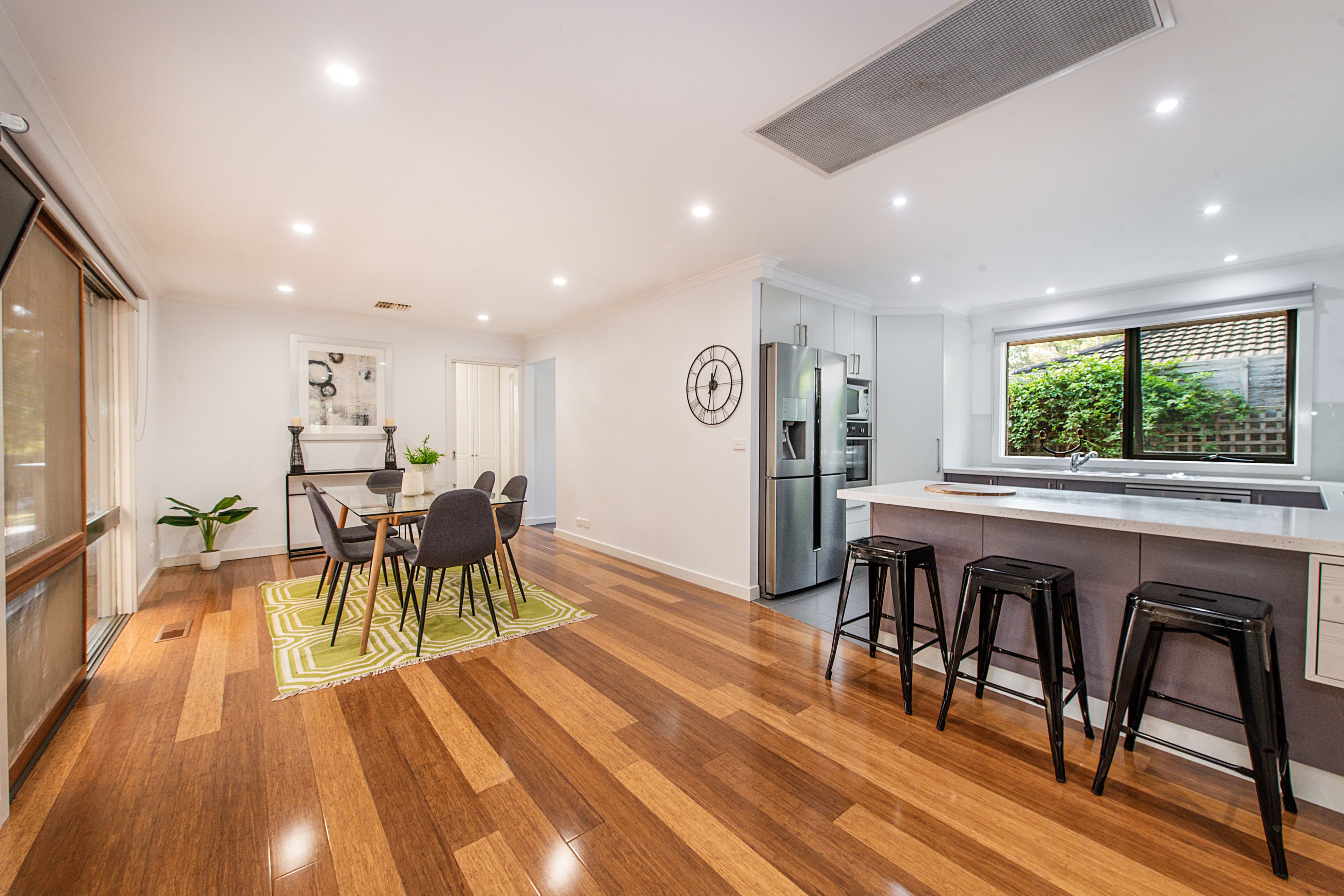 12 Renwick Road, Ferntree Gully VIC 3156, Ferntree Gully - Thumbnail 2