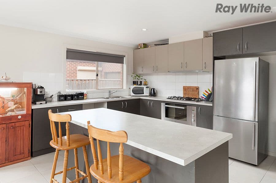 46 Pinrush Road, Brookfield VIC 3338, Brookfield - Thumbnail 2