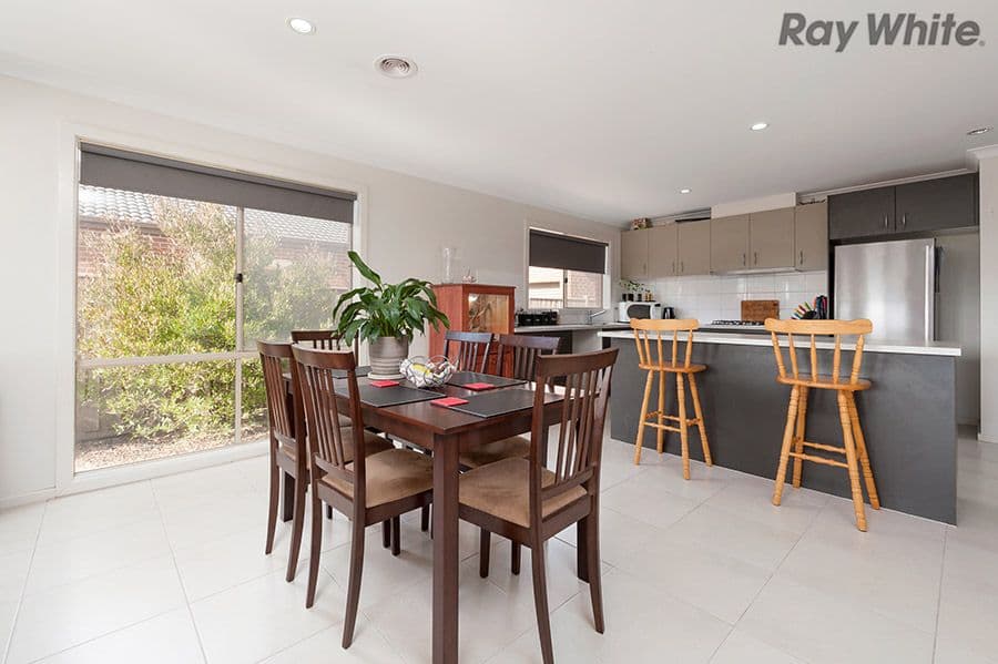 46 Pinrush Road, Brookfield VIC 3338, Brookfield - Thumbnail 4