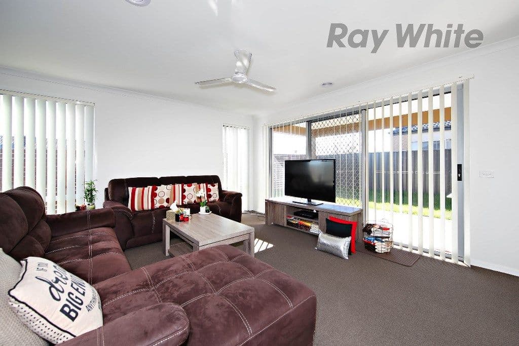 21 Westonbury Drive, Point Cook VIC 3030, Point Cook - Thumbnail 8