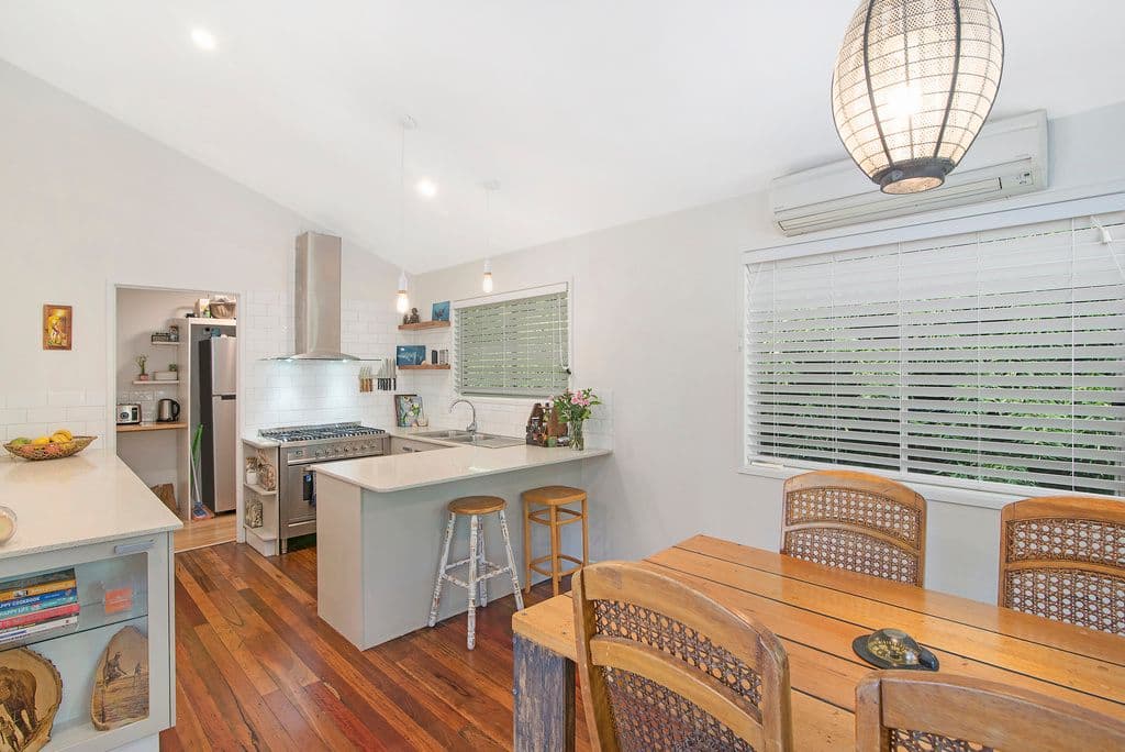 85 Toolona Street, Tugun QLD 4224, Tugun - Thumbnail 2