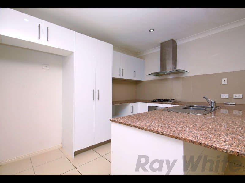 33 Brentwood Drive, Bundamba QLD 4304, Bundamba - Thumbnail 2