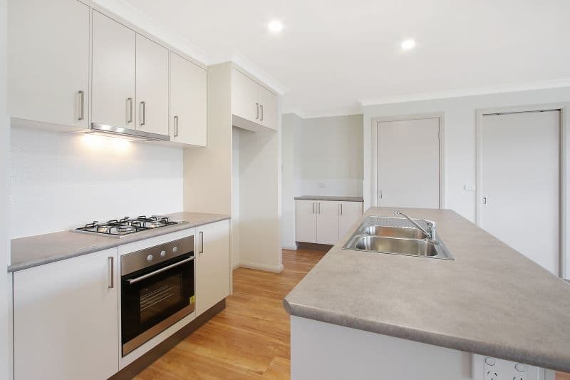 4 Lankester Court, Thurgoona - Thumbnail 2