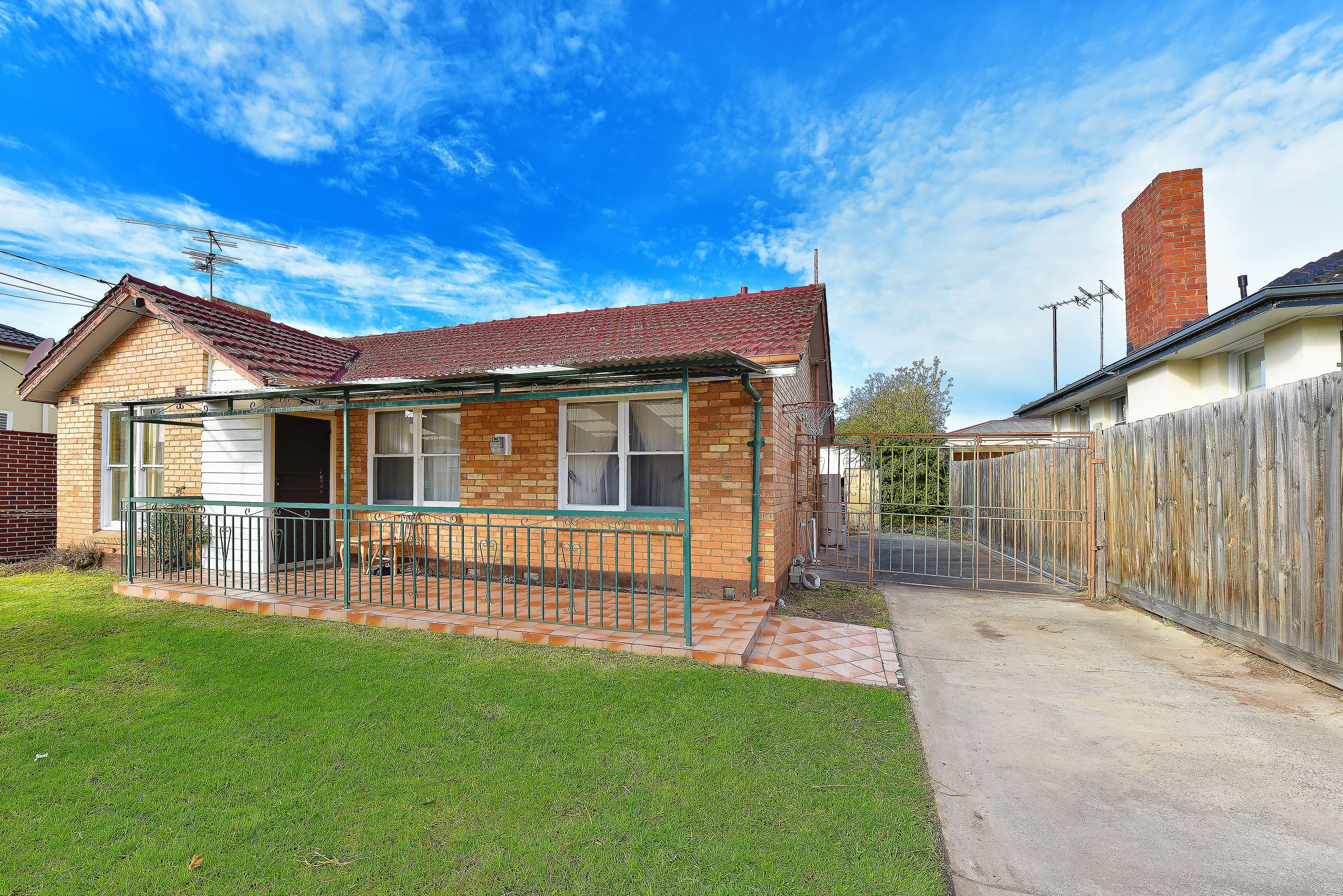 96 Whitelaw Street, Reservoir VIC 3073, Reservoir - Thumbnail 2