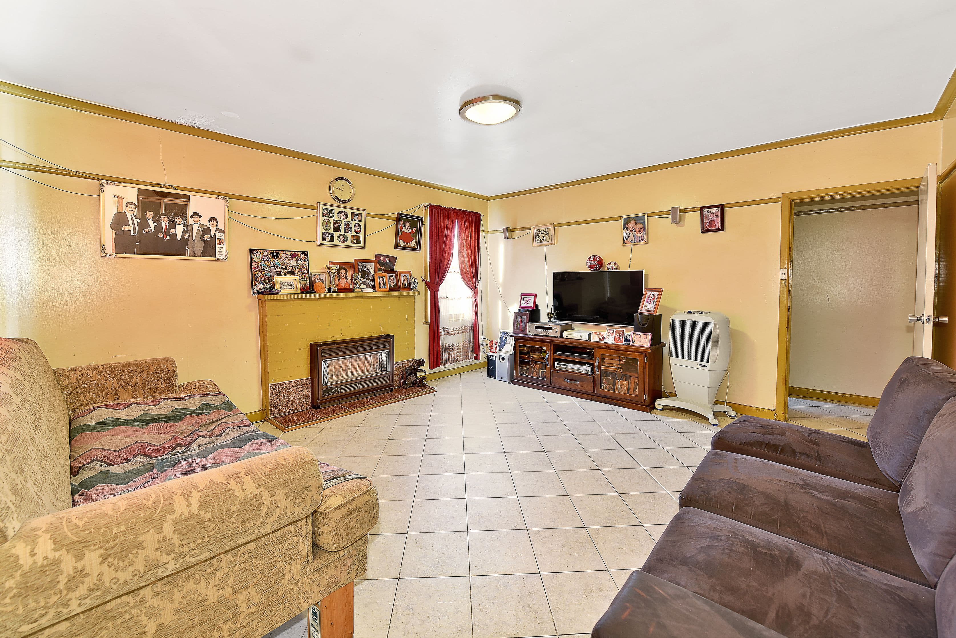 96 Whitelaw Street, Reservoir VIC 3073, Reservoir - Thumbnail 3