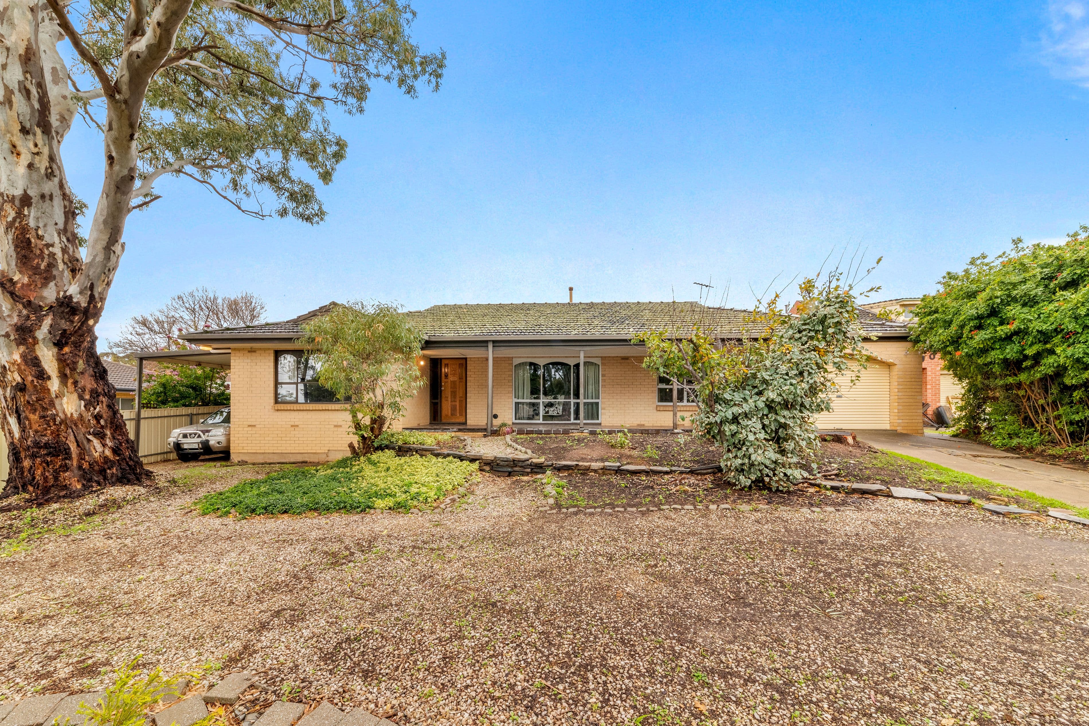 7 Koonunga Avenue, Rostrevor SA 5073, Rostrevor - Thumbnail 2