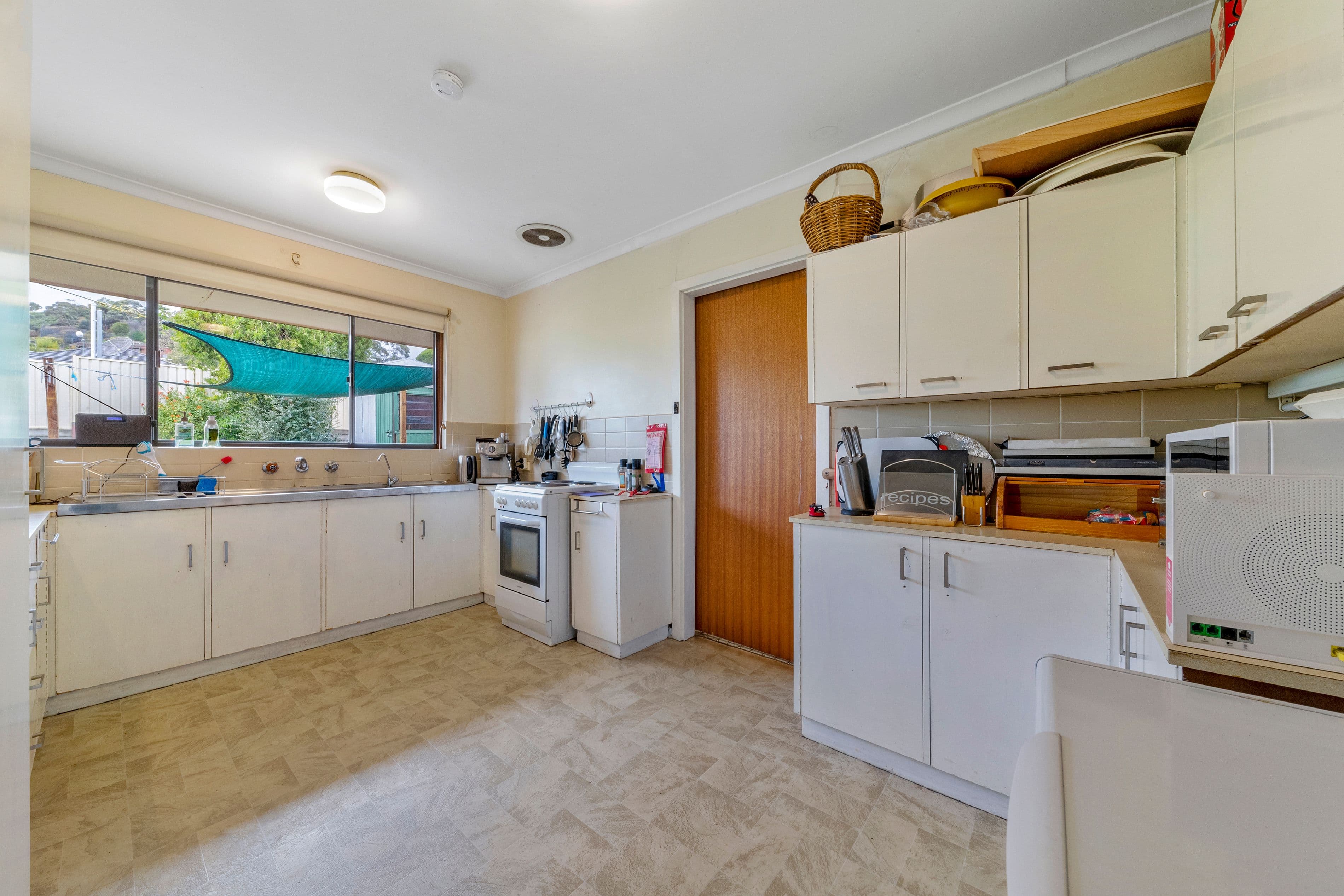 7 Koonunga Avenue, Rostrevor SA 5073, Rostrevor - Thumbnail 8