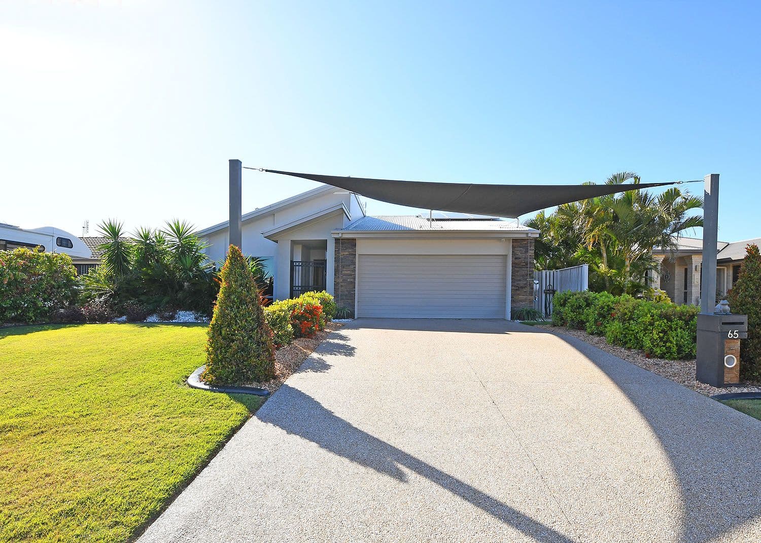 65 Endeavour Way, Eli Waters QLD 4655, Eli Waters - Thumbnail 2