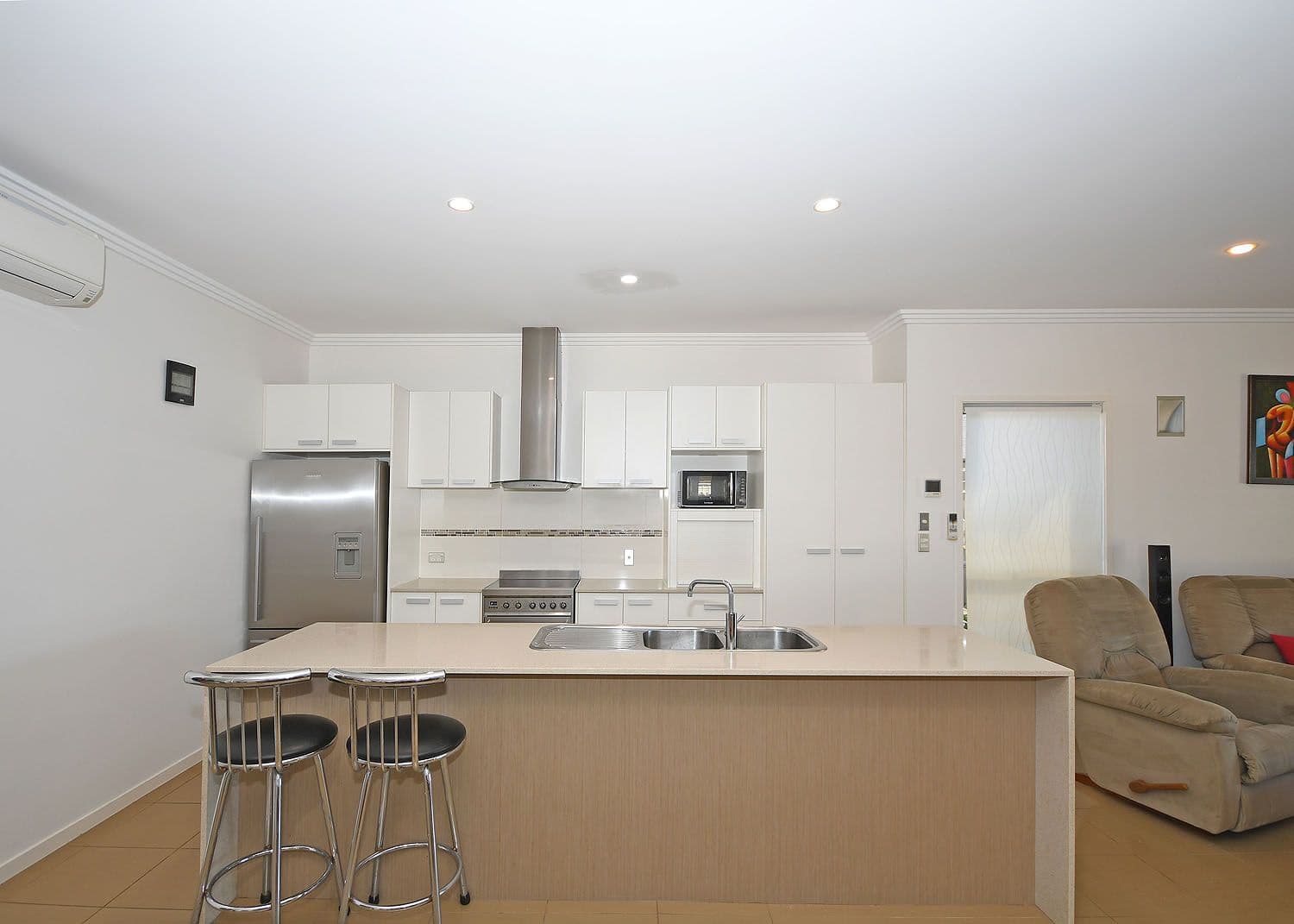 65 Endeavour Way, Eli Waters QLD 4655, Eli Waters - Thumbnail 6