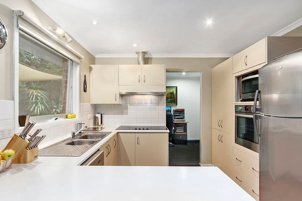 31 Summit Road, Lilydale VIC 3140, Lilydale - Thumbnail 4