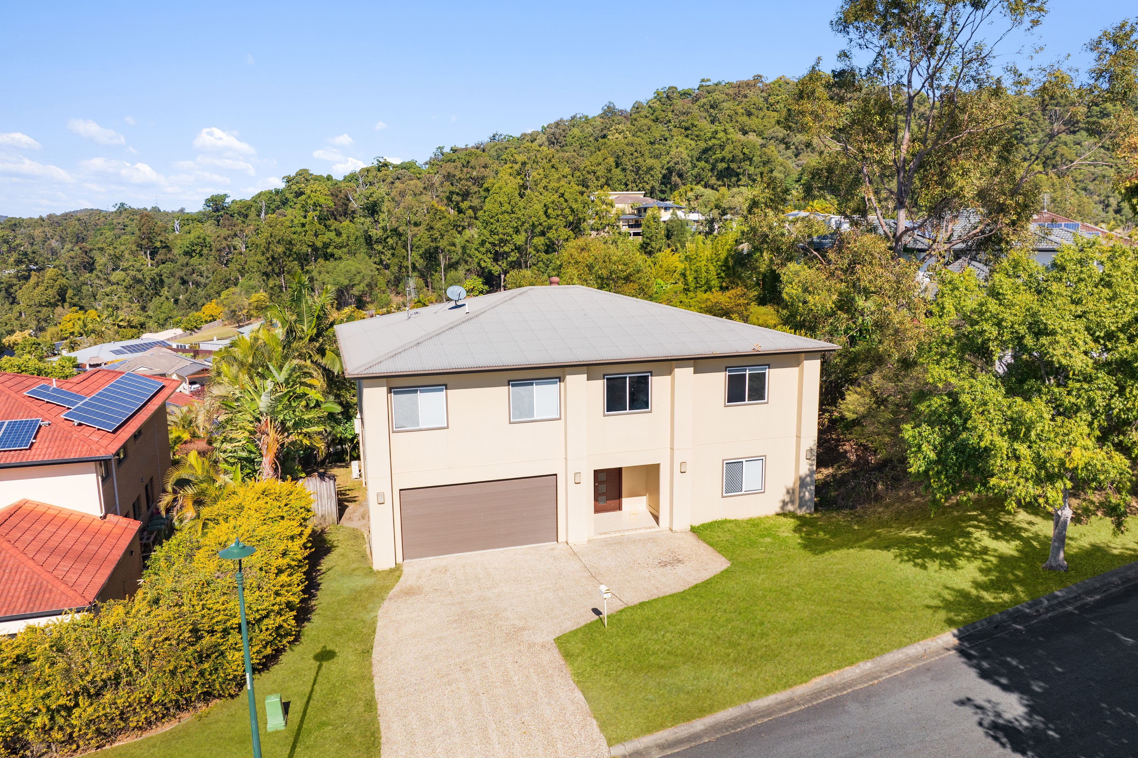 29 Maloney Crescent, Maudsland QLD 4210, Maudsland - Thumbnail 2