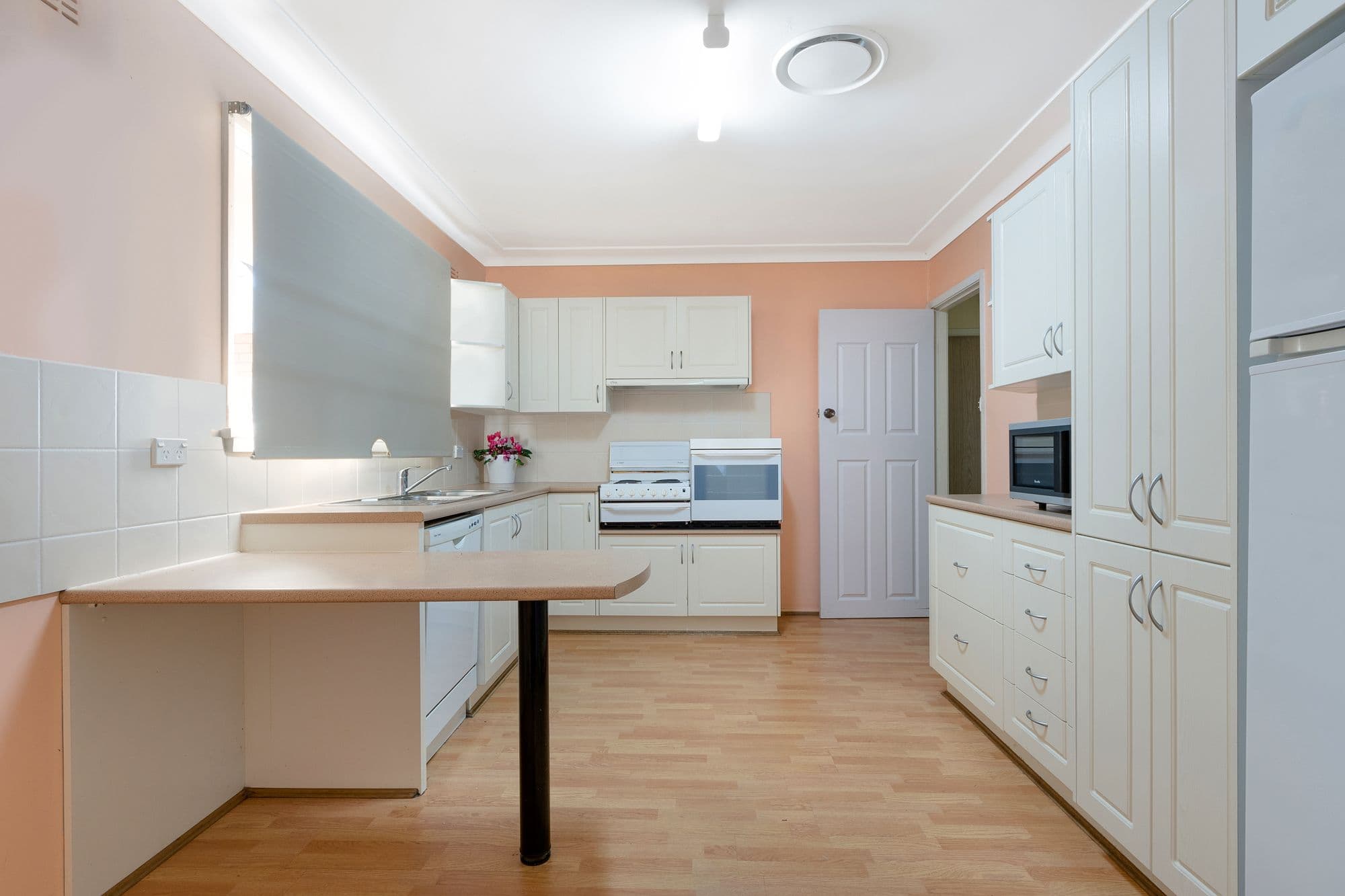 8 Sackville Street, Ingleburn - Thumbnail 4