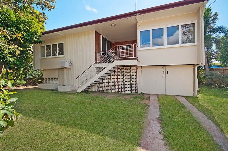 35 Poinciana Street, CRANBROOK QLD 4814, Cranbrook - Image 1