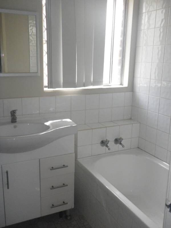 129 Seventh Road, ARMADALE WA 6112, Armadale - Thumbnail 3