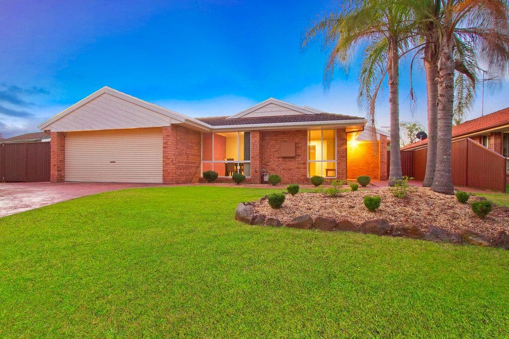 12 Peter Place, Bligh Park - Image 1