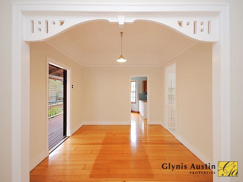11 Abraham Street, RED HILL QLD 4059, Red Hill - Thumbnail 5