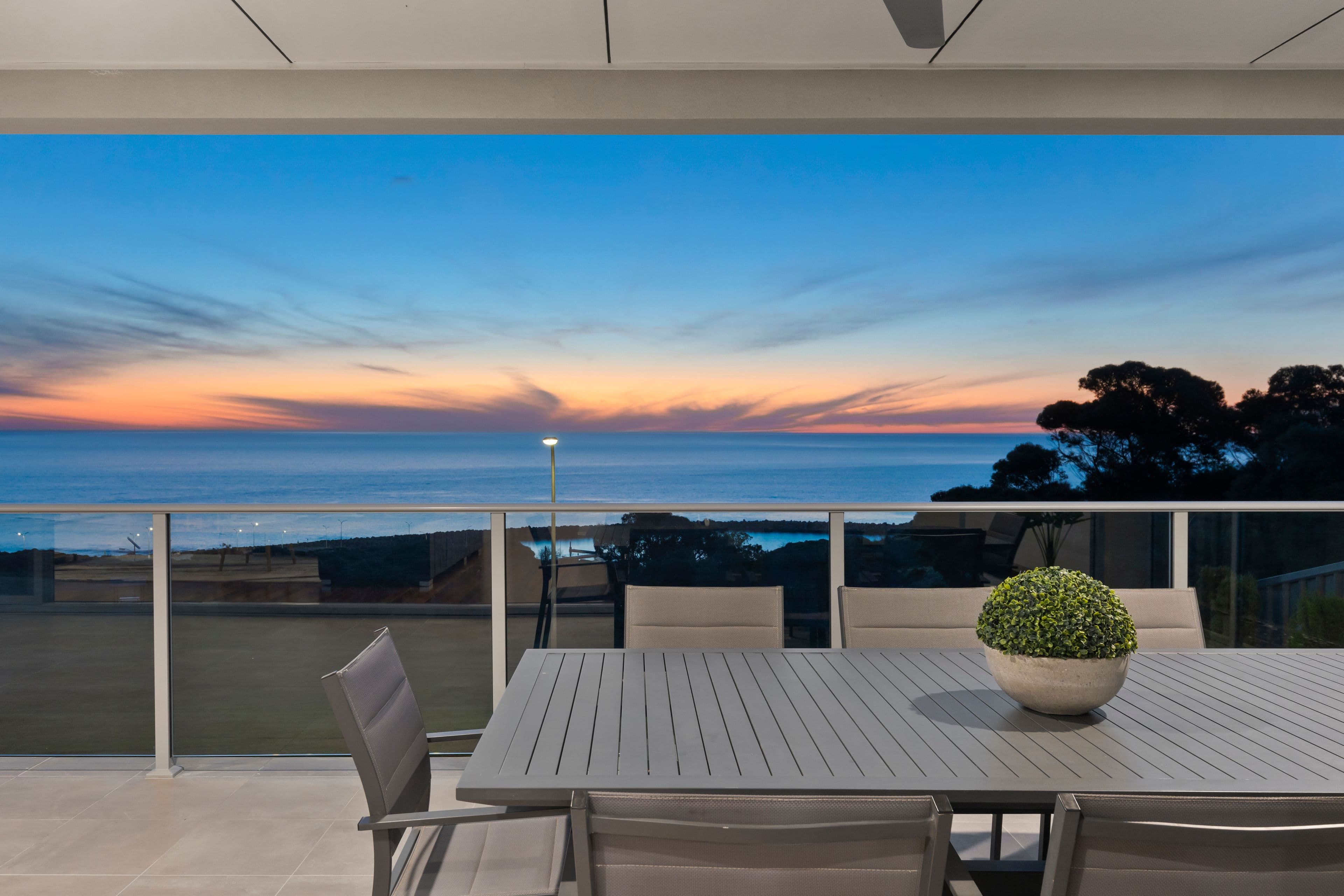 3 Tingira Drive, O'Sullivan Beach SA 5166, O'Sullivan Beach - Thumbnail 2