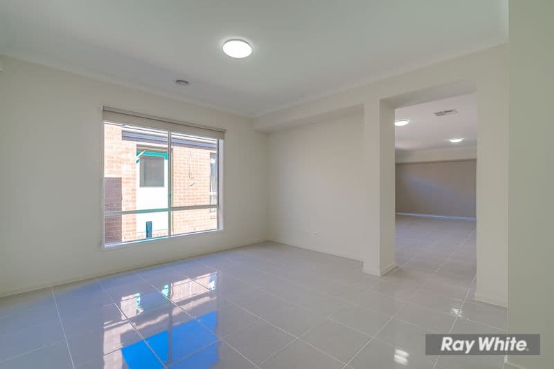 25 Wolomina Crescent, Werribee VIC 3030, Werribee - Thumbnail 7