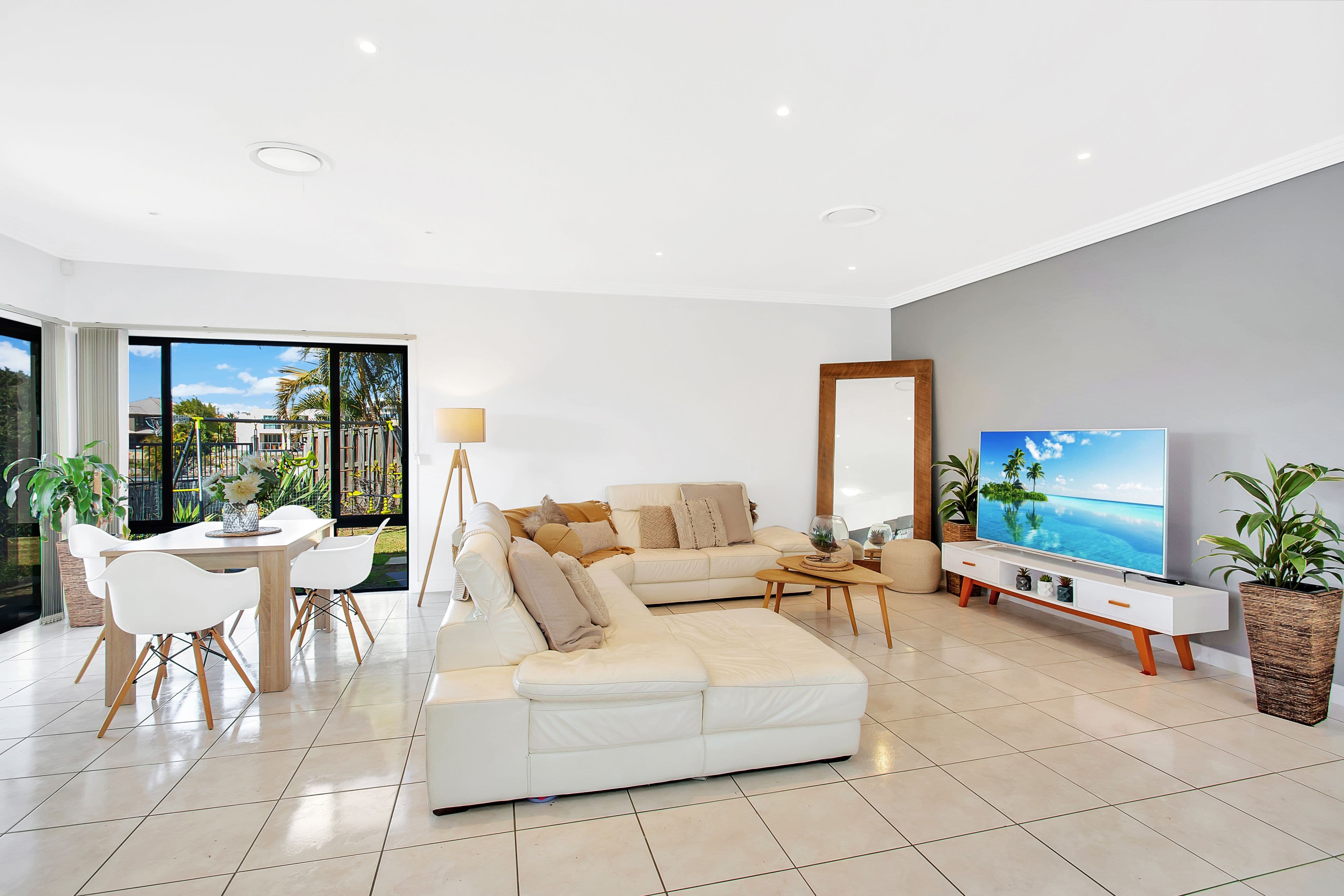 17 Avellino Drive, Varsity Lakes QLD 4227, Varsity Lakes - Thumbnail 3