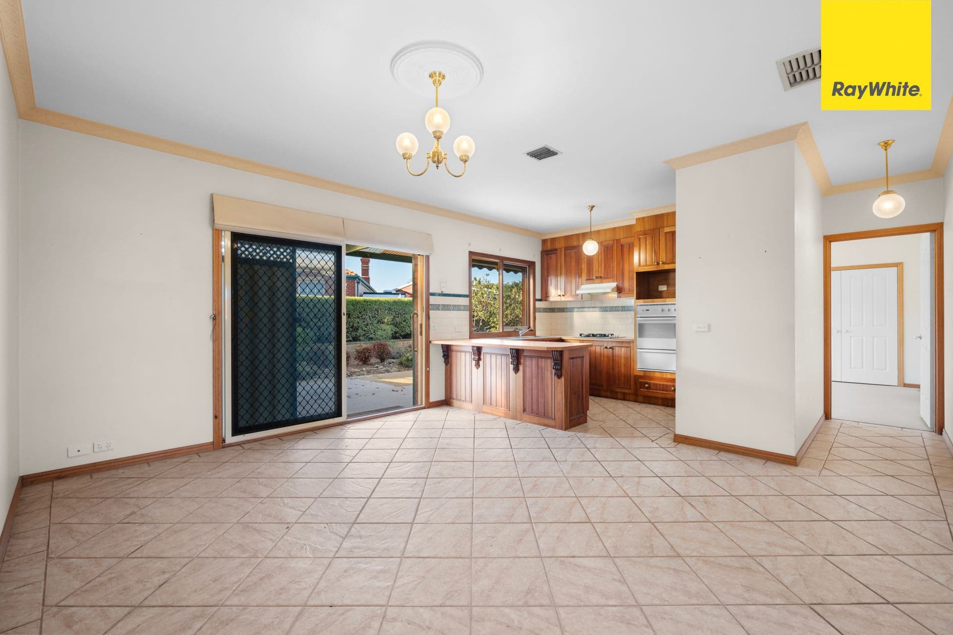 9 Munro Court, Bacchus Marsh VIC 3340, Bacchus Marsh - Thumbnail 4