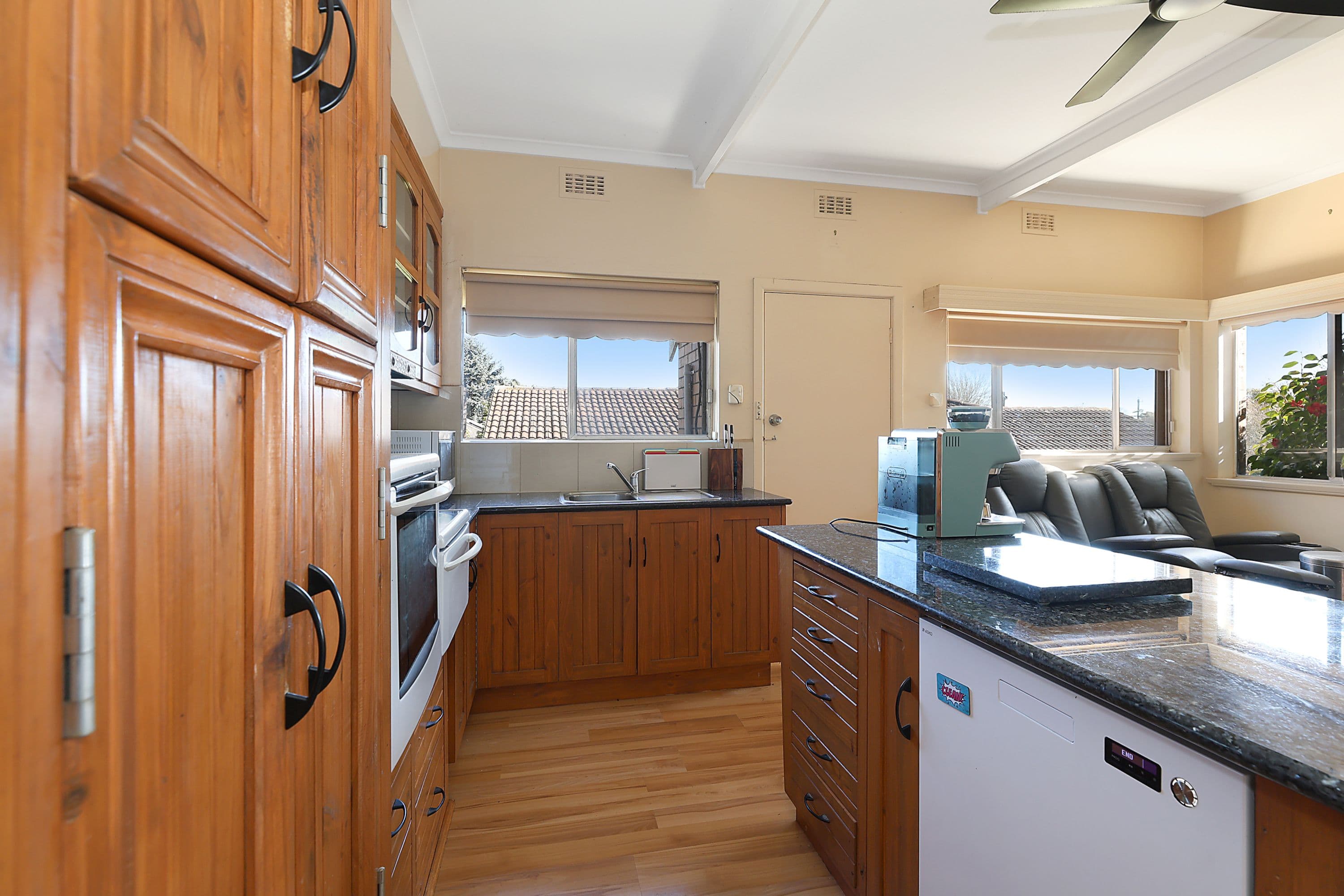 1C Errey Street, Camperdown VIC 3260, Camperdown - Thumbnail 3
