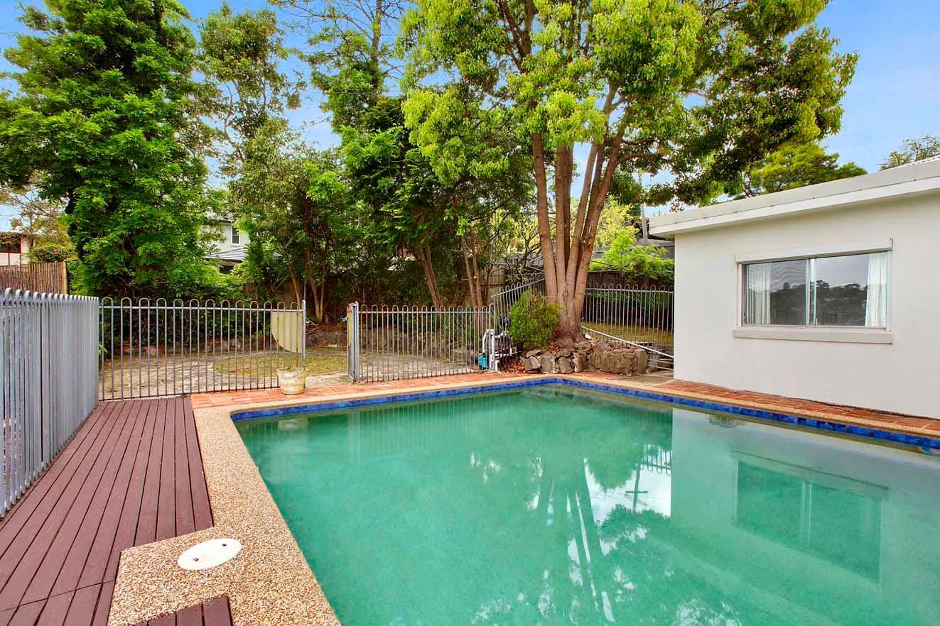 35 Harden Avenue, NORTHBRIDGE NSW 2063, Northbridge - Thumbnail 2