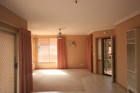 47 Collins Street, ST ALBANS VIC 3021, St Albans - Thumbnail 2