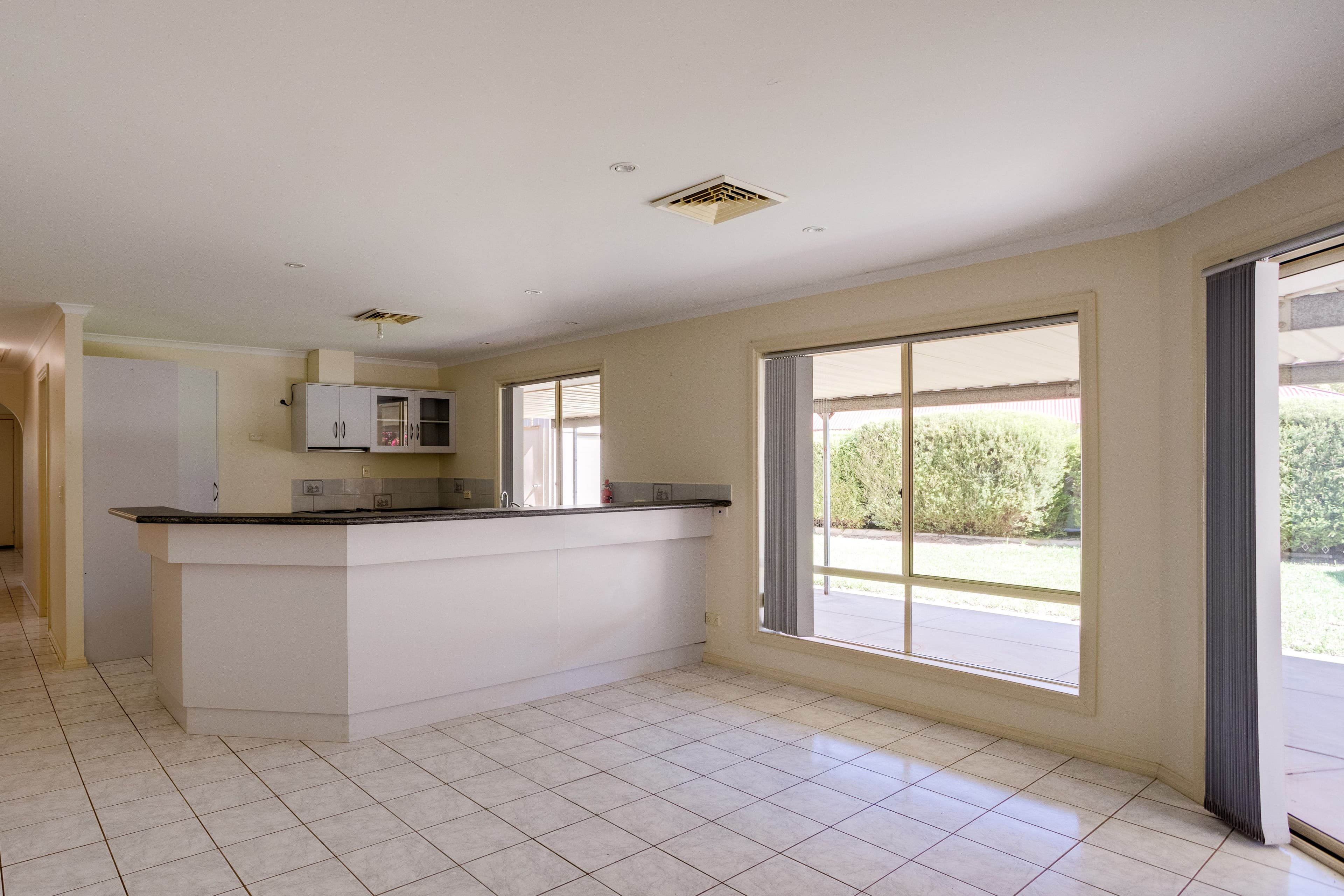17 Rosenthal Drive, Berri SA 5343, Berri - Thumbnail 4