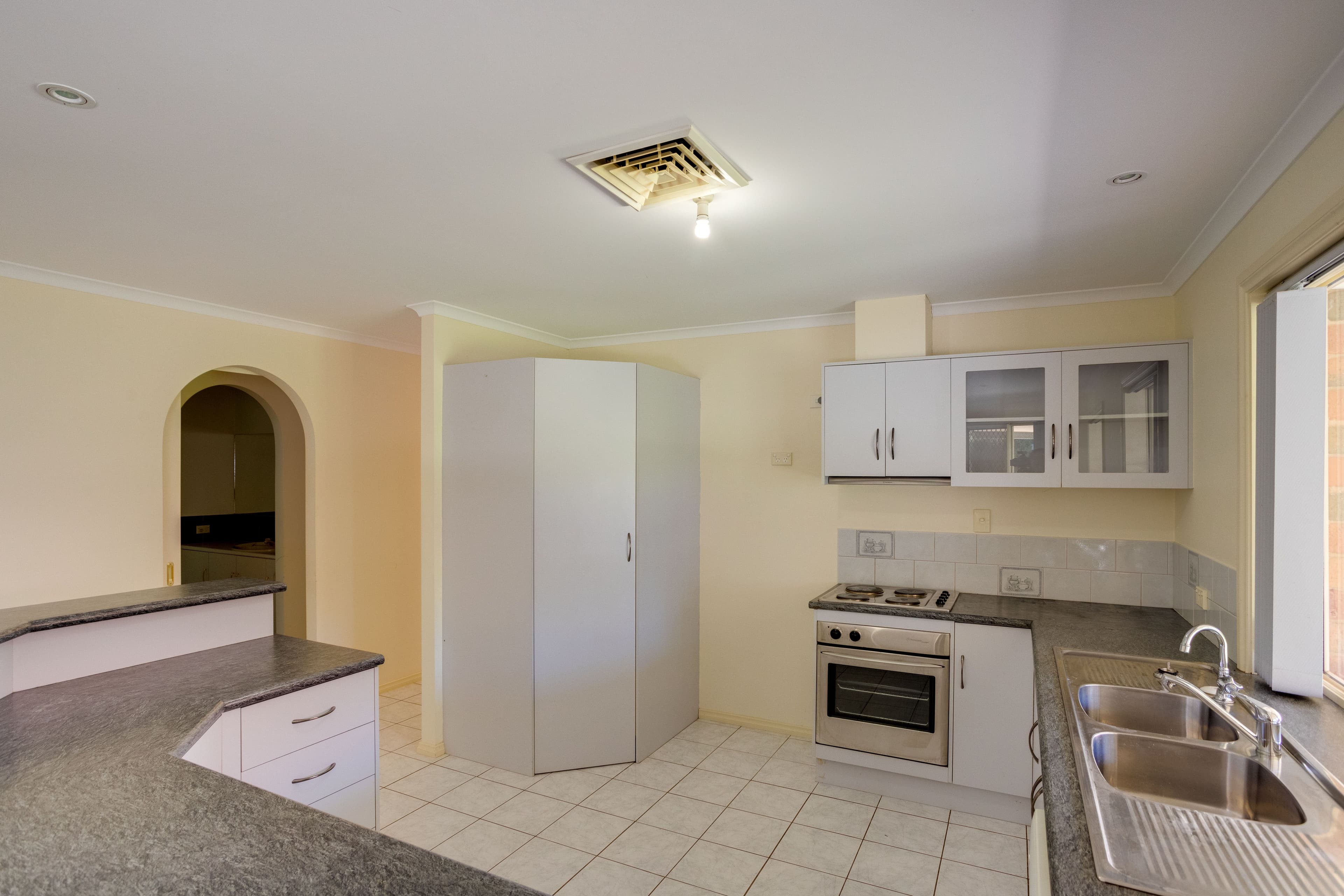 17 Rosenthal Drive, Berri SA 5343, Berri - Thumbnail 5