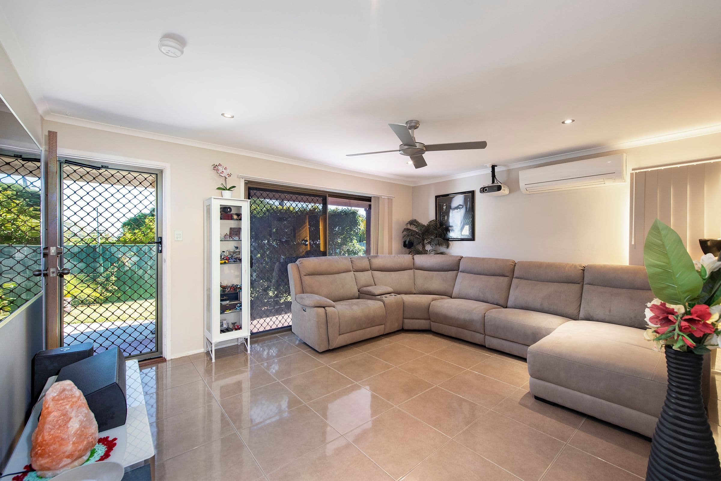 37 Montrose Avenue, Bethania QLD 4205, Bethania - Image 1