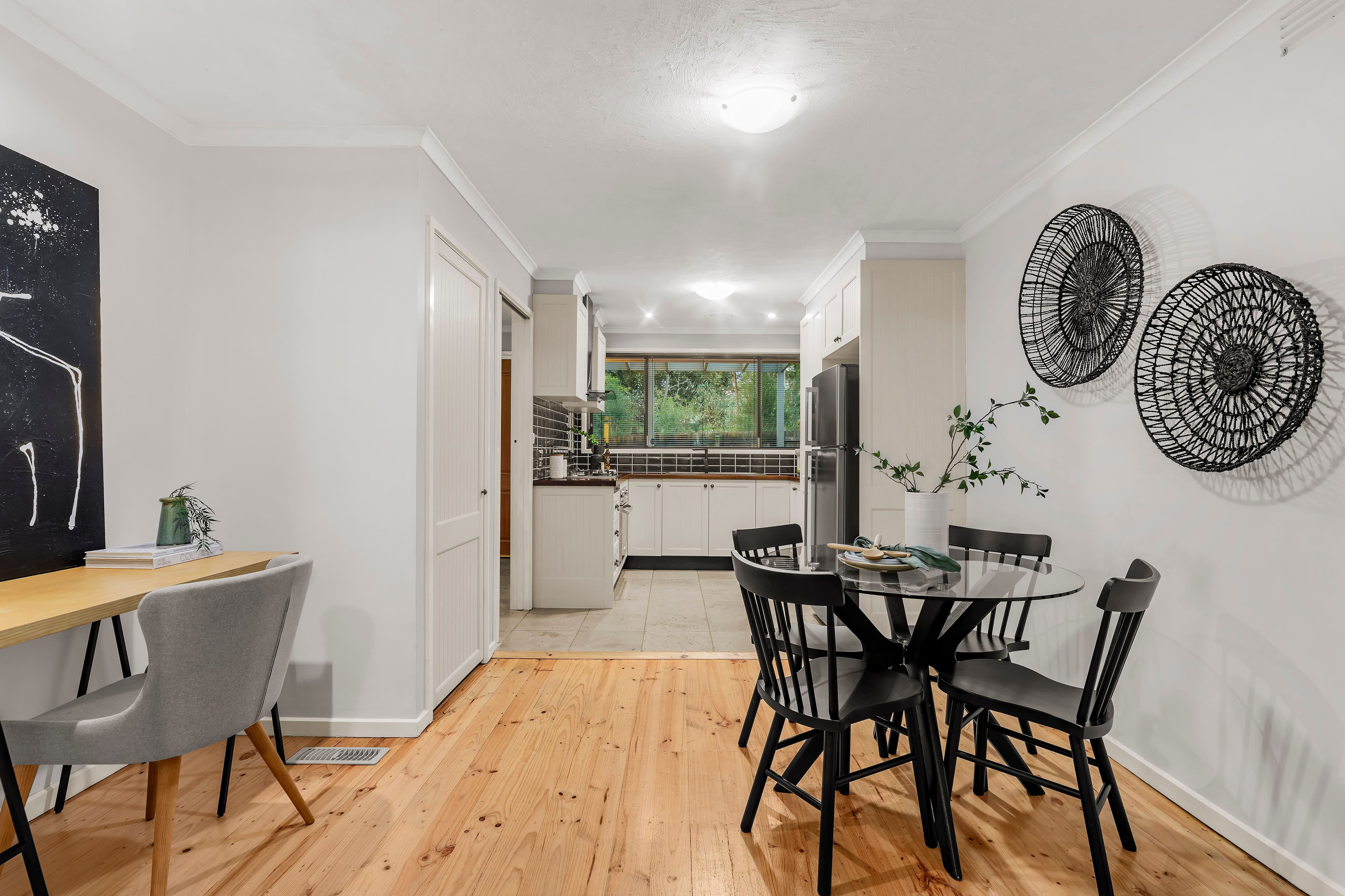 82 Dunvegan Crescent, Macleod VIC 3085, Macleod - Thumbnail 4