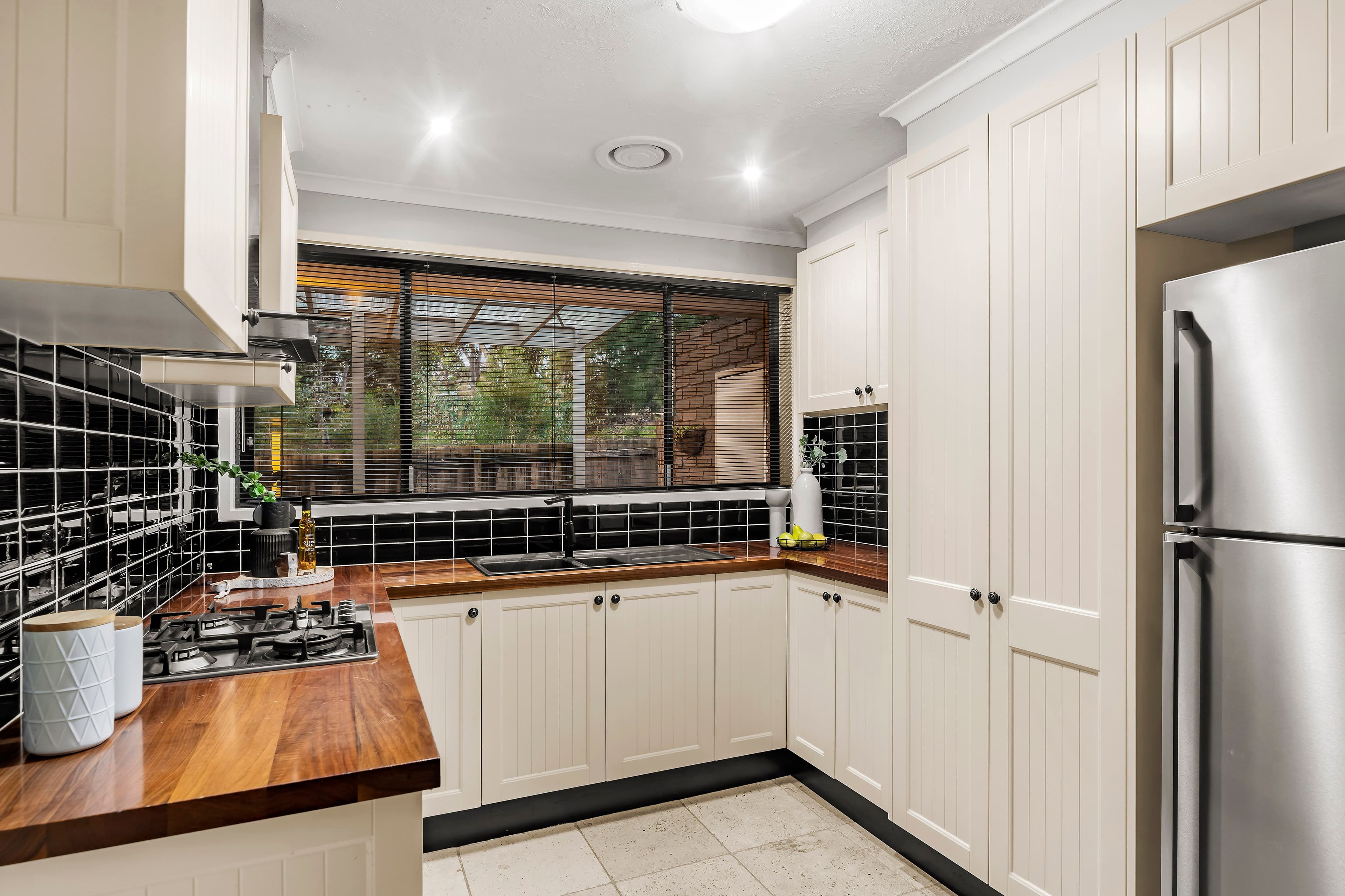 82 Dunvegan Crescent, Macleod VIC 3085, Macleod - Thumbnail 6