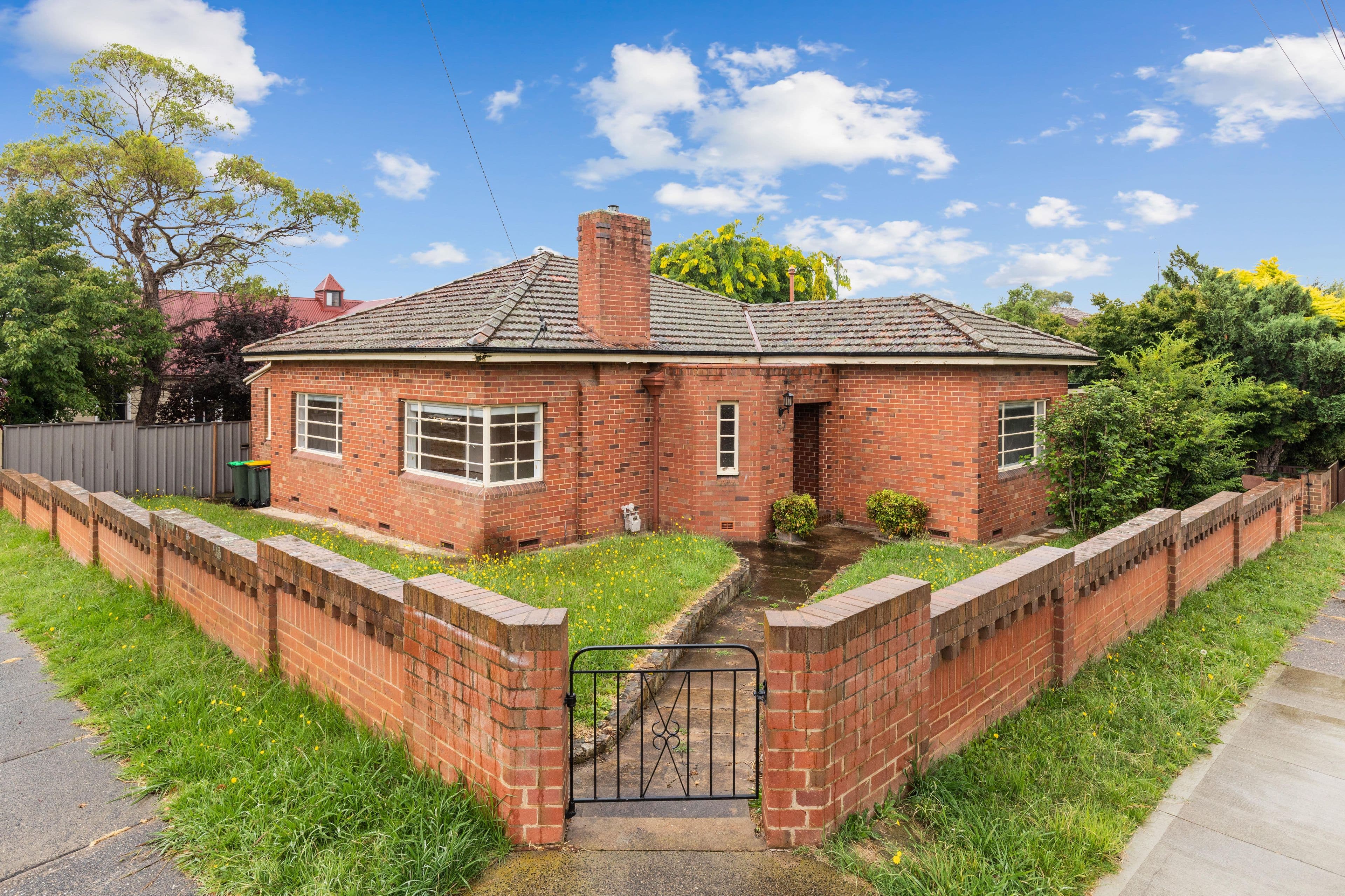 37 Mundy Street, Goulburn NSW 2580, Goulburn - Image 1