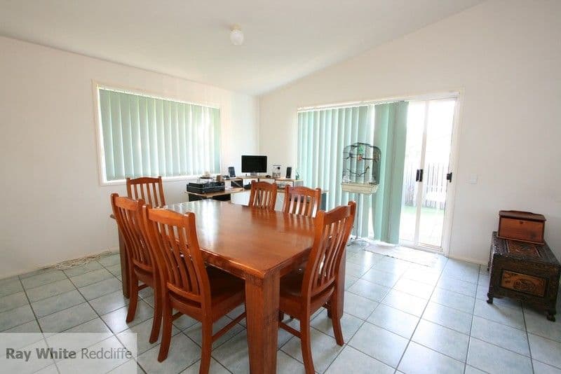 11 Agnes Court, DECEPTION BAY QLD 4508, Deception Bay - Thumbnail 2